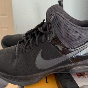 Nike Men's Black and Gray Sneakers